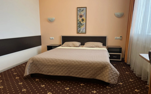 Yuzhnyij Dvorik Mini-Hotel