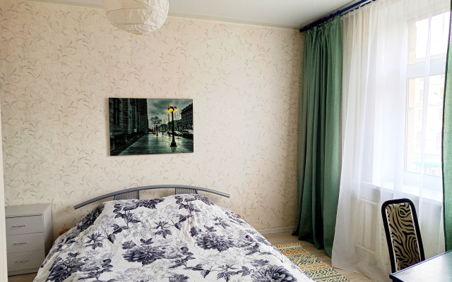 Апартаменты 3-комнатные в центре на Площади Победы с самозаселением