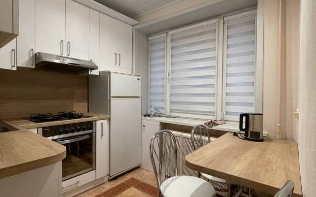 1-komnatnye HomeApart per. Chyornogo, 4 Apartments