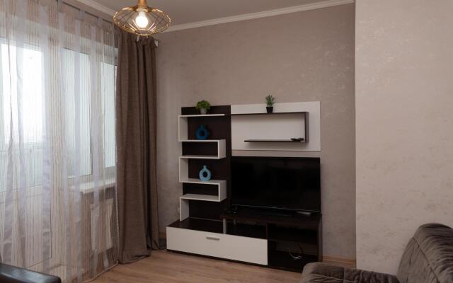 Dvukhkomnatnye (124) Serebrovskaya 91 Apartments
