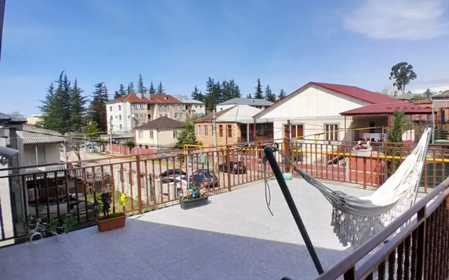 Andro House Guest House