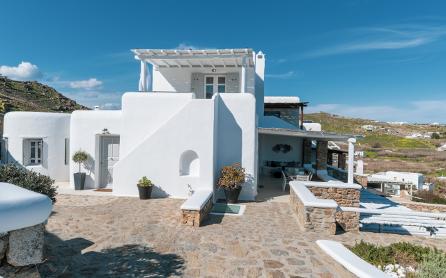 The Golden Beach Villa