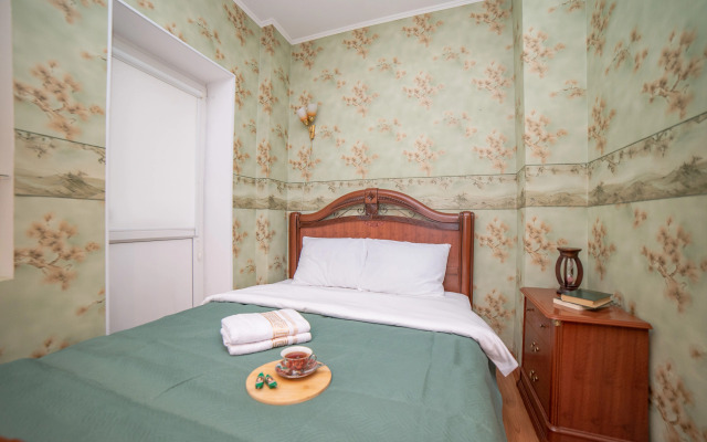 Апартаменты Радищева 12 трехкомнатная