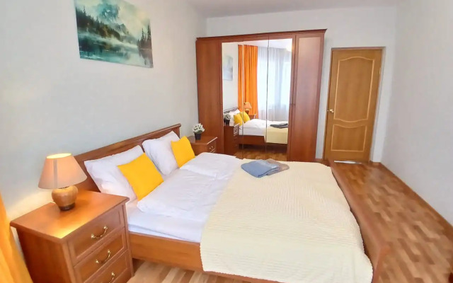 Апартаменты Яркий семейный 2х к апартамент