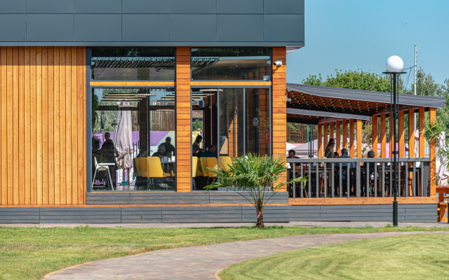 Rinn Rise Resort Hotel