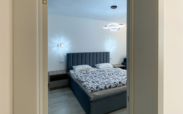 Апартаменты с кроватью 180 см и балконом, с 14 по 17 этаж