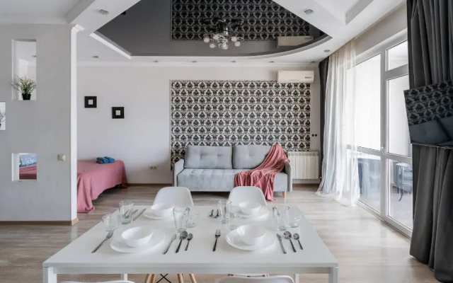 Na Pereulke Bogdana Khmelnitskogo 8 Flat