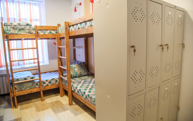 Oryol I Reshka Hostel