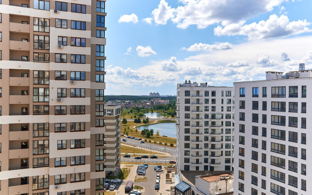 Vozle Metro, Natsionalnoy Biblioteki i Trts Dana Mall Flat