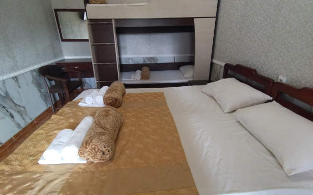 Mariya Hotel