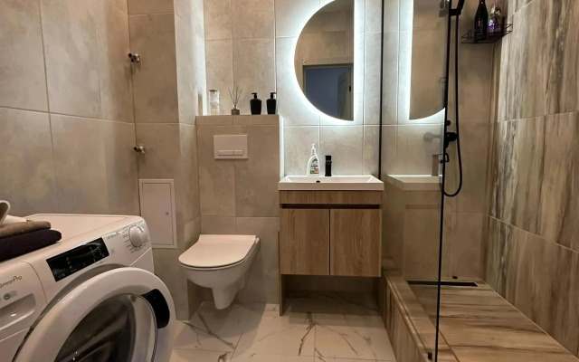 Sti'naya Kvartira-studiya 32 kv.m. ul. Korolenko d. 7 Apartments