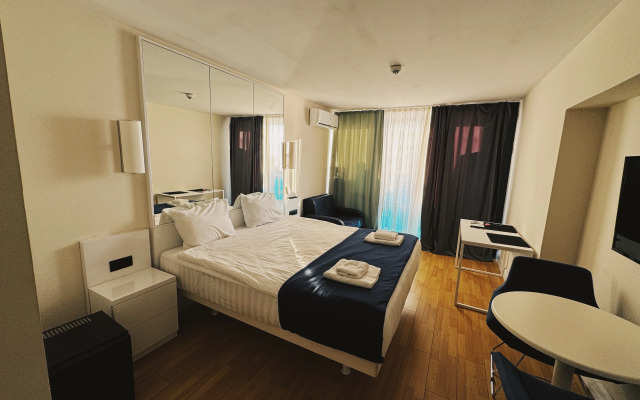 Marvella Hotel Orbi City 27th floor Apartments