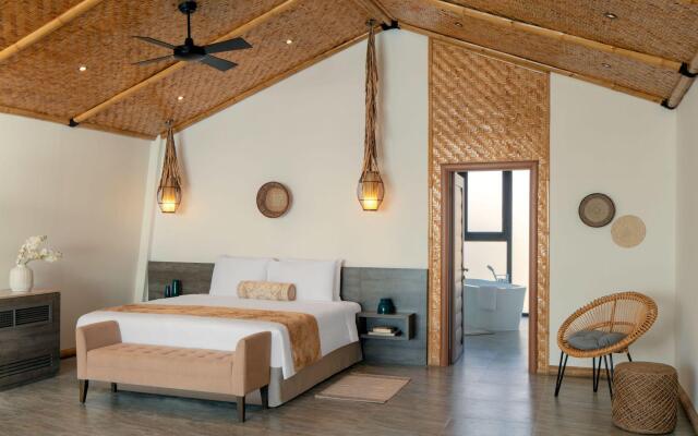Anantara World Islands Dubai Resort