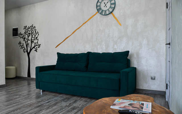 Апартаменты Замечательная 2 ком. в центре города