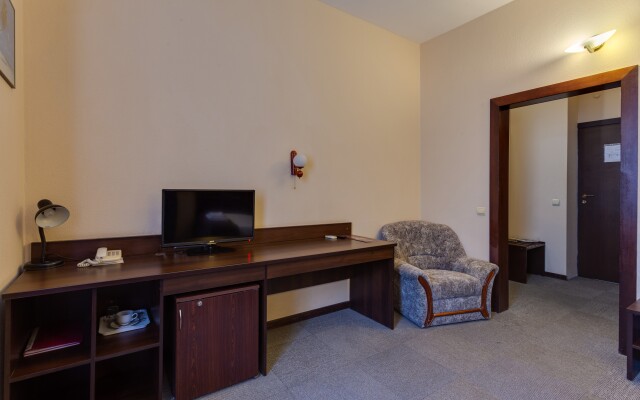 Lidiya Hotel