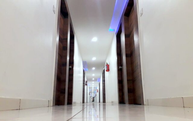 Maryland by Sky Stays Hotel