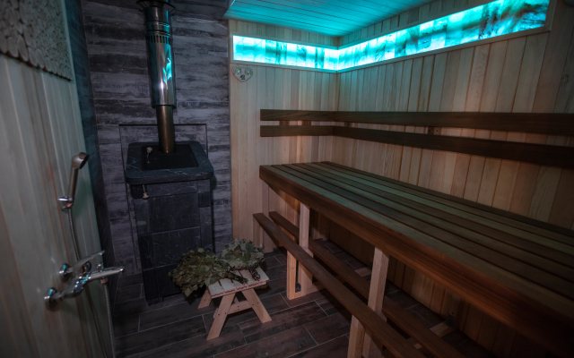 Dom Dlya Otdyiha S Banej Fermerskoe Podvor'e Guest House