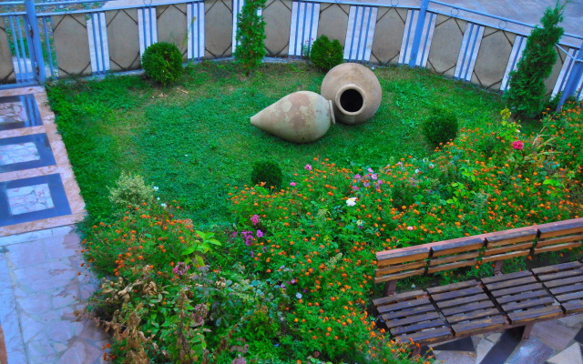 Kamar Guest house