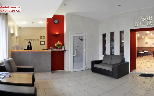 AN-2 Hotel