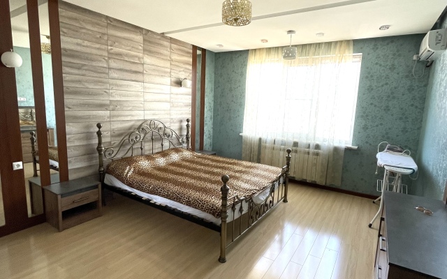 Lyuks S Panoramnym Vidom Flat