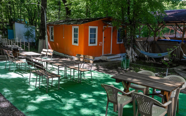 Yug Turist Guest house