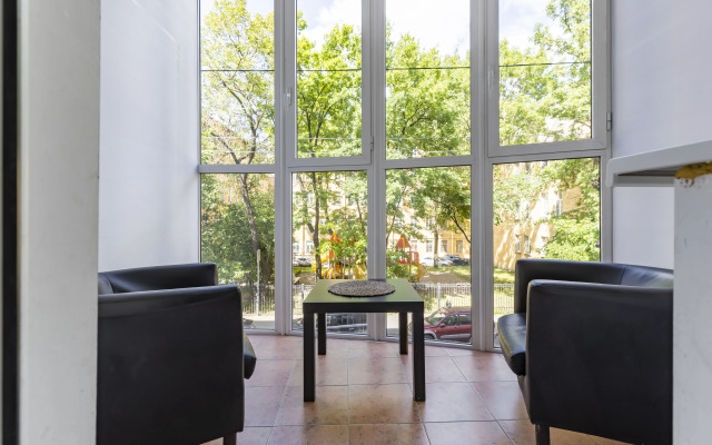 Apartment 3 Bedrooms 2 Bathrooms 8 Guests