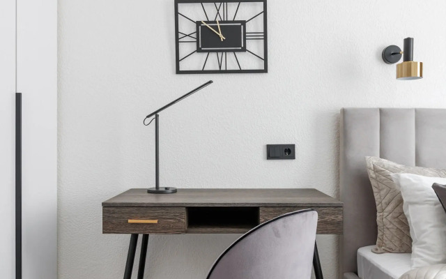 Апартаменты 4 Спальни & 2 Санузла На Вознесенском Проспекте