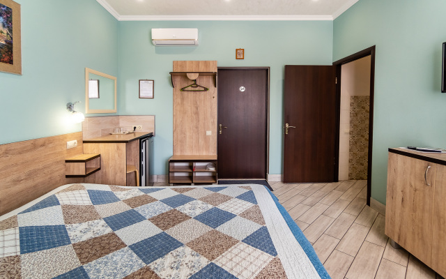Rahil Guest House