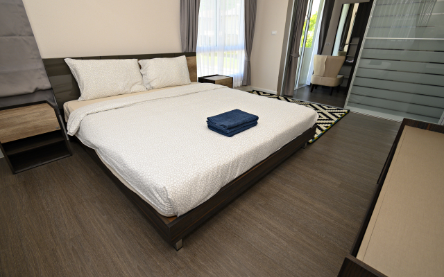 4 BR Saransiri 1#l Pool Gym Garage Netflix Villa	