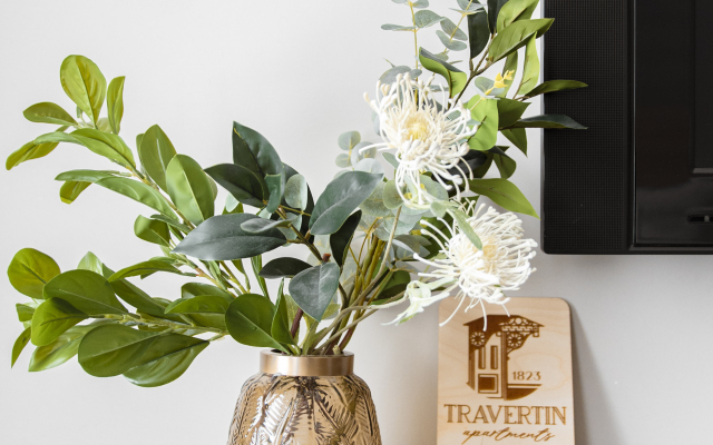 Travertin Latte Apartments