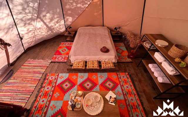 Hotel Gipsy Village