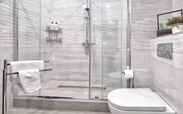 Апартаменты CrystalRentals на 50 лет Октября 4