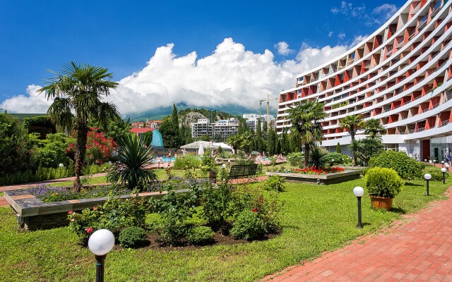 Familiya Elit Apartments 8