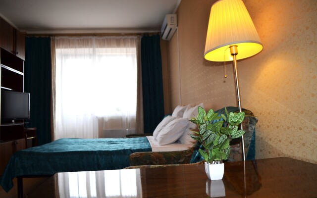 Podmoskovny Krov V Tsentre Zheleznodorozhnogo Na Yubileynoy 4k5 Flat