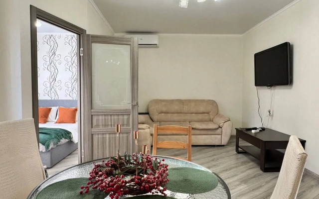 U Reki na Bogdanova 81 Apartments