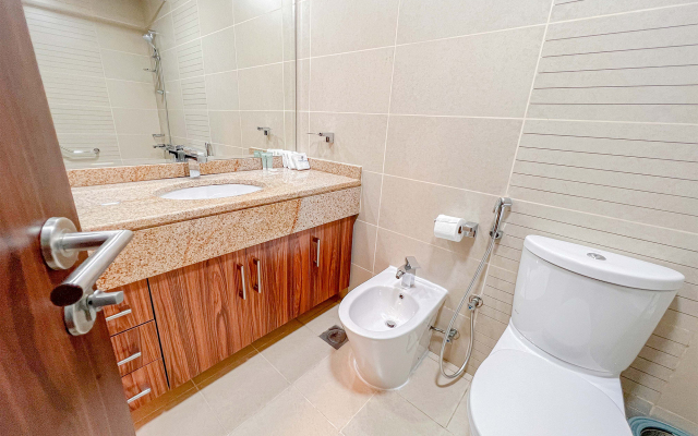 Cosmos Living Elegant Studio Near Dubai Marina Apartments