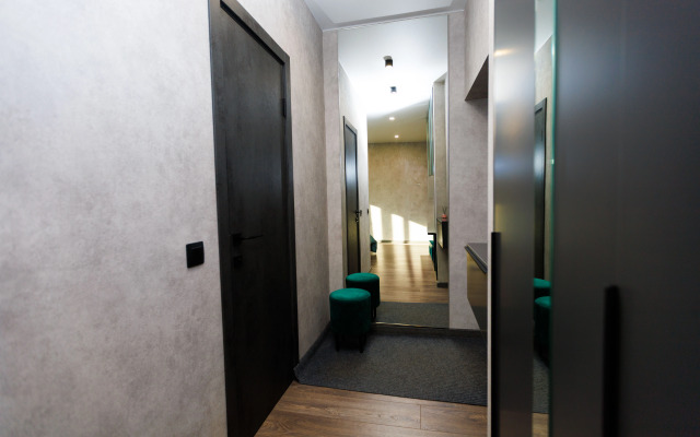 Квартира с видом на собор Александра Невского