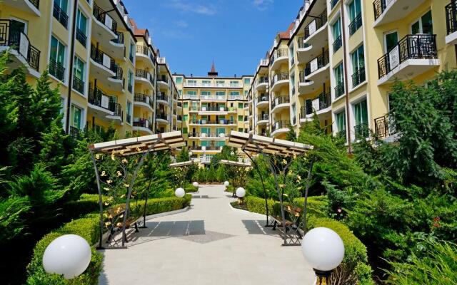 Taliana Beach Residence Apartment