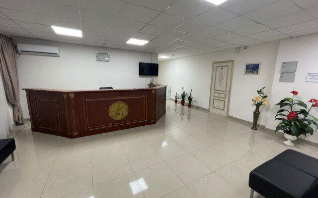 Akademicheskaya Hotel