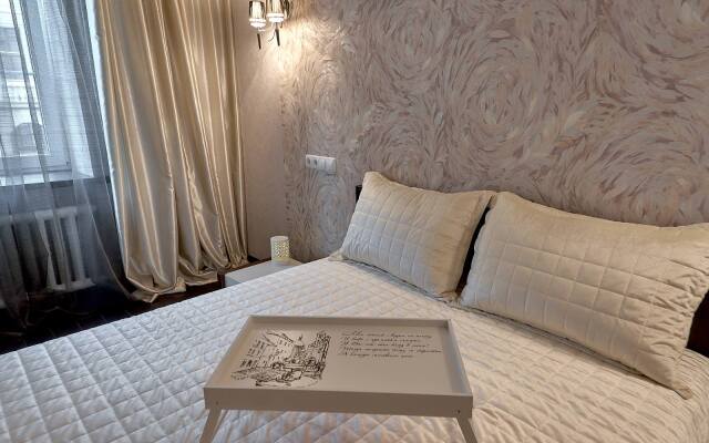 In The Centre Of Minsk Exclusive Apartments