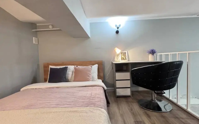 Dvukhurovnevye apartamenty Cozy Lair  u metro Baumanskaya Apartments