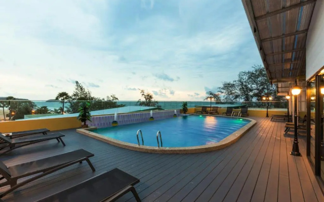 Anda Beachside Hotel – Pool – Karon