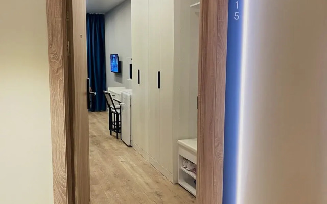 U Metro Ladozhskaya Flat