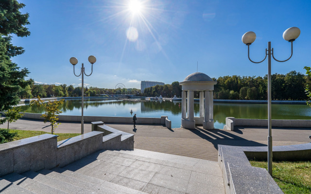 Flat Sovremennaya Kvartira V Tsentre Goroda