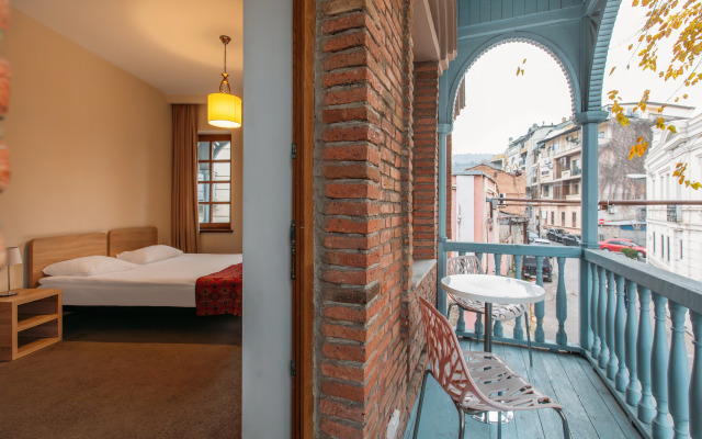 Отель Tekla Palace Block B by UrbanHotels