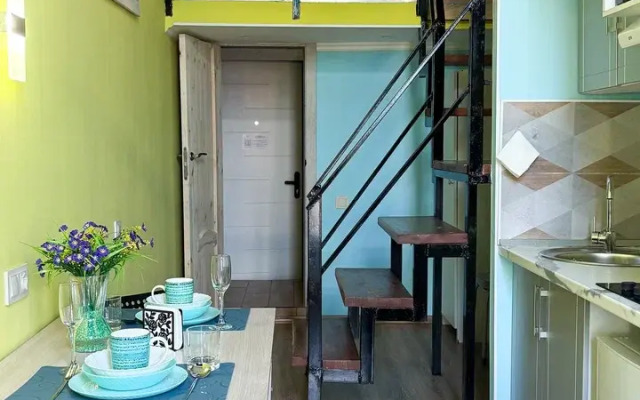 Апартаменты студия в районе метро Автозаводская АВС17