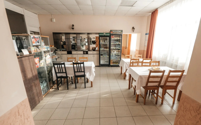 Pridorozhnaya Hotel