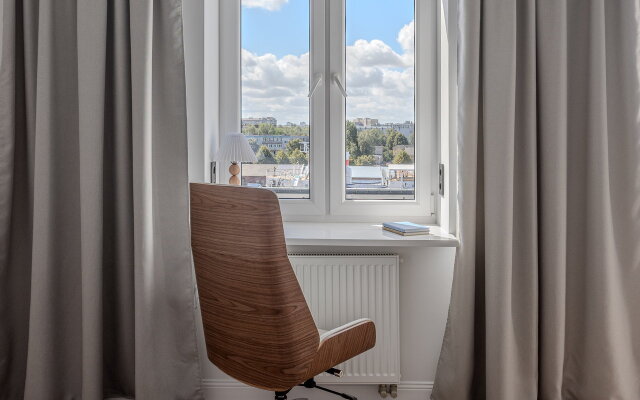 Na Naberezhnoy Flat