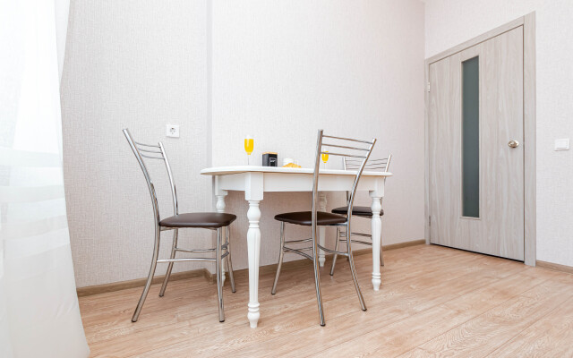 Dvukhkomnatnaya u Komsomolskoy Ploschadi Flat