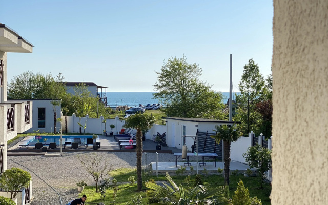 Higos Hotel